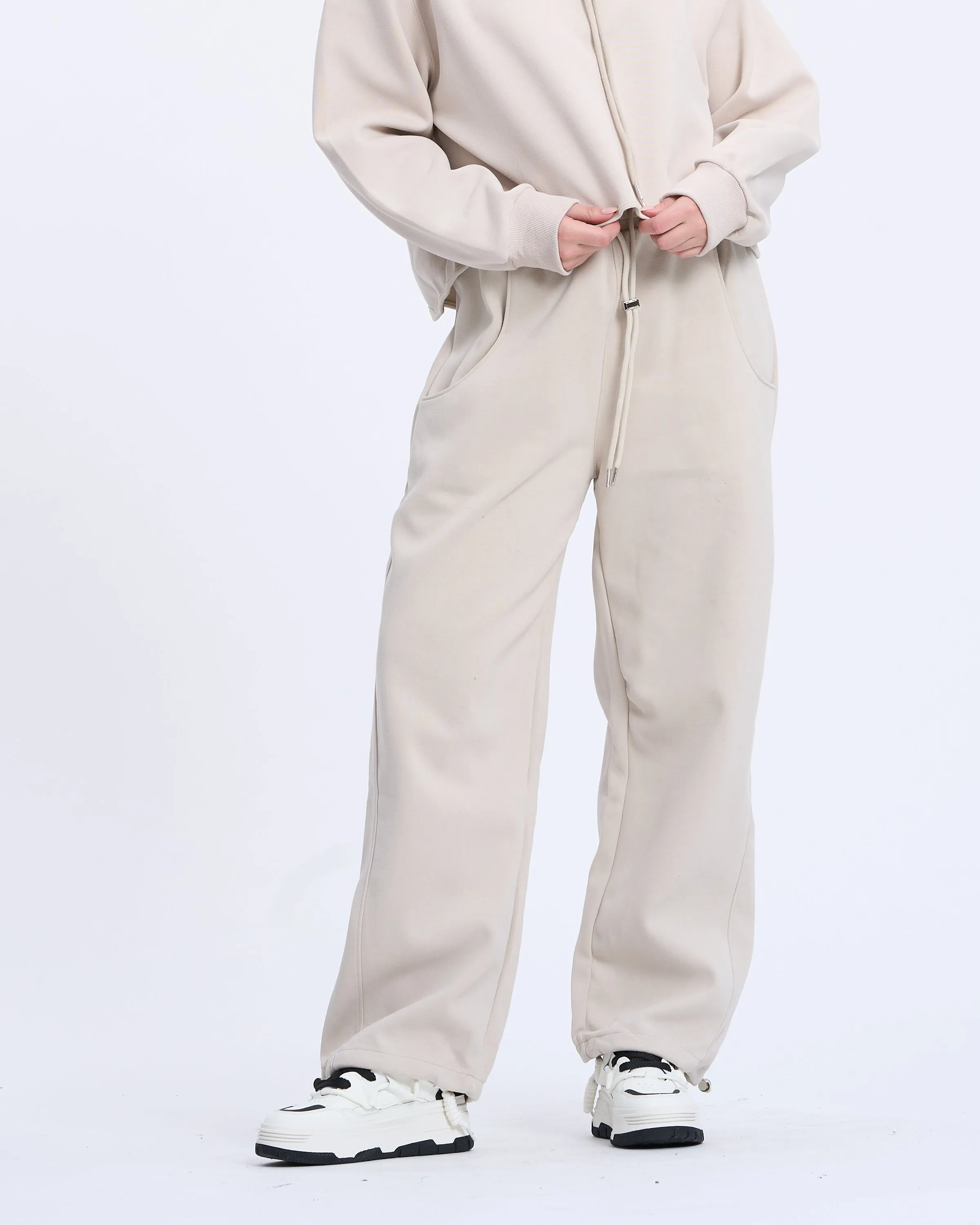 8816 Essential Look Sweatpants