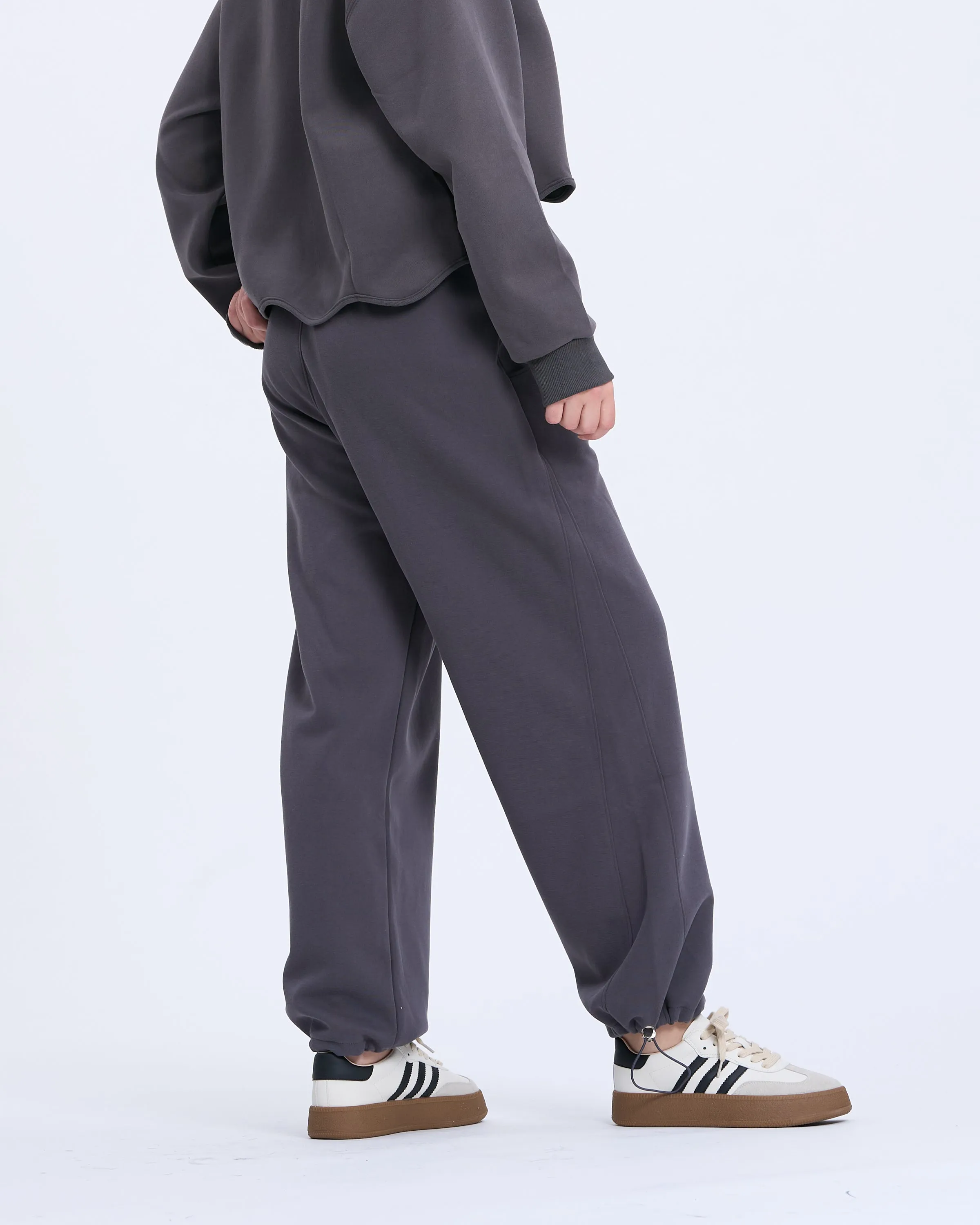 8816 Essential Look Sweatpants