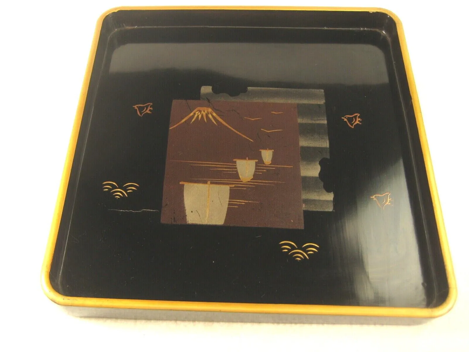 Antique Japanese (C.1920)  Wood & Lacquer Obon Ozen Tray Makie Mt. Fuji