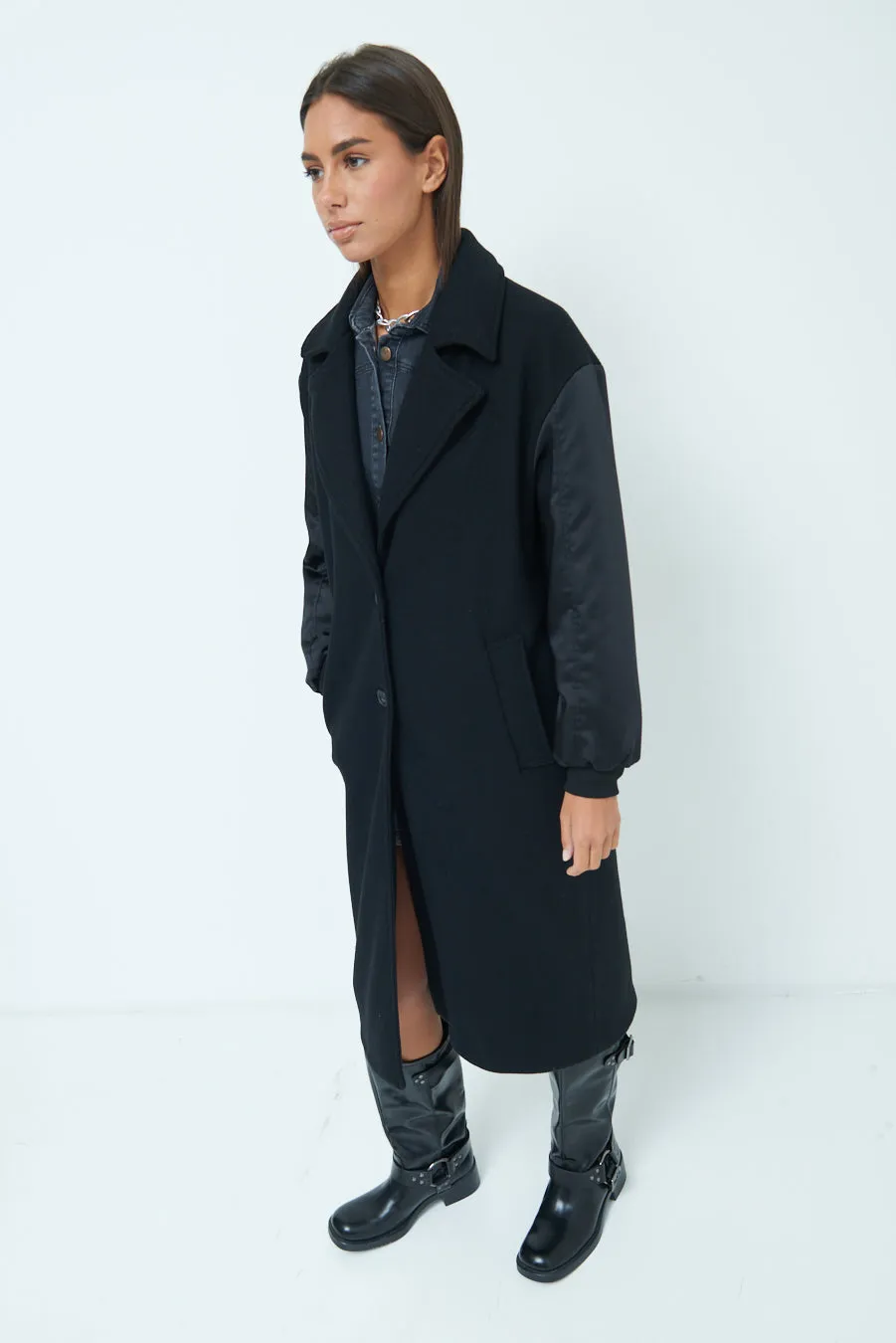 Contemporary longline coat with contrasting sleeves wholesale