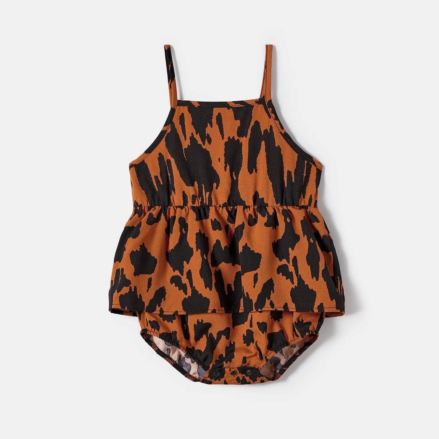 Family Matching Leopard Panel Belted Cami Dresses and Short-sleeve Tops Sets