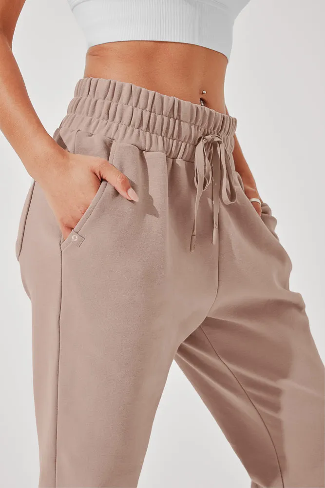 Ooey Gooey Sweatpant - Soft Beige