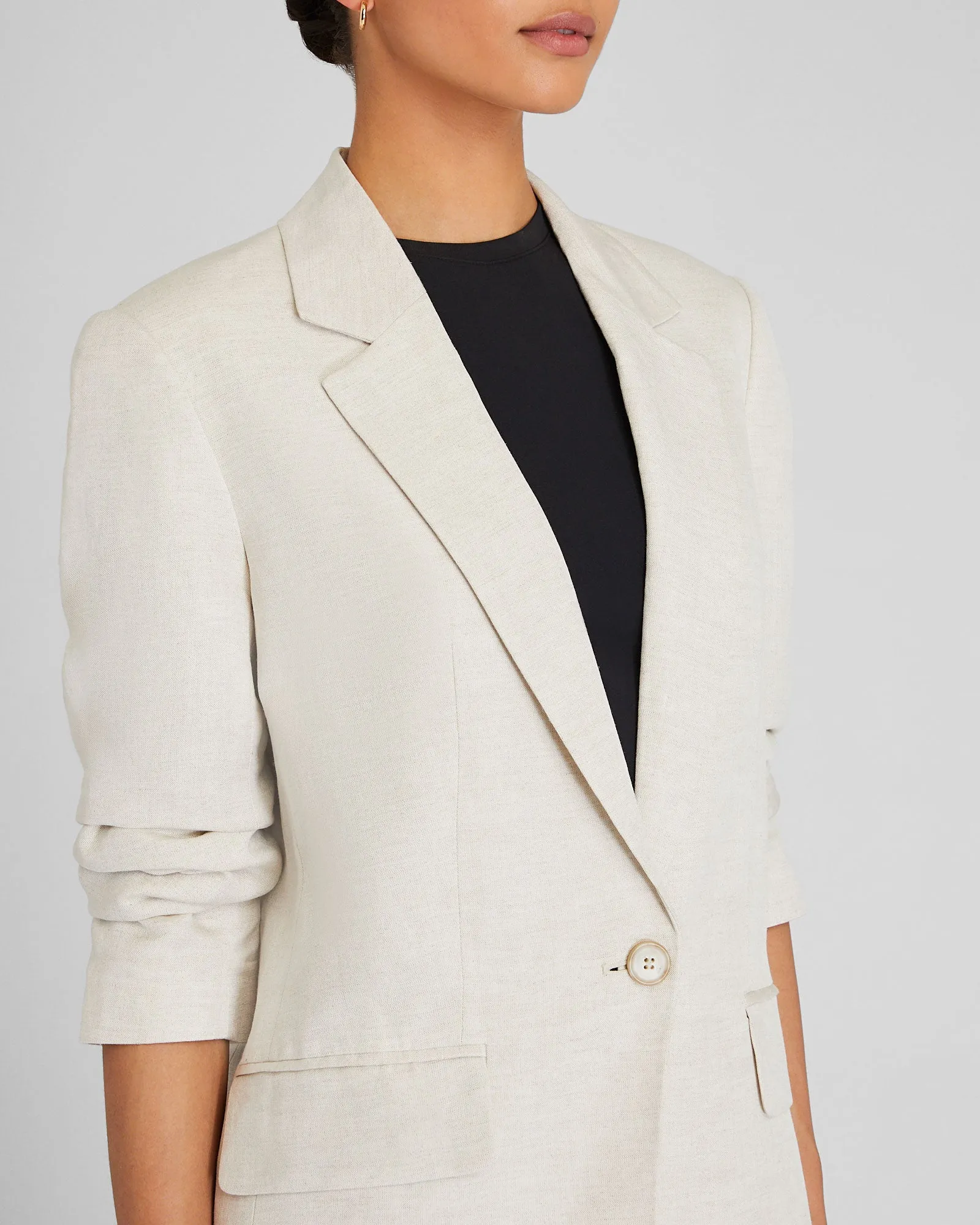 Relaxed Single Breasted Linen-Blend Blazer