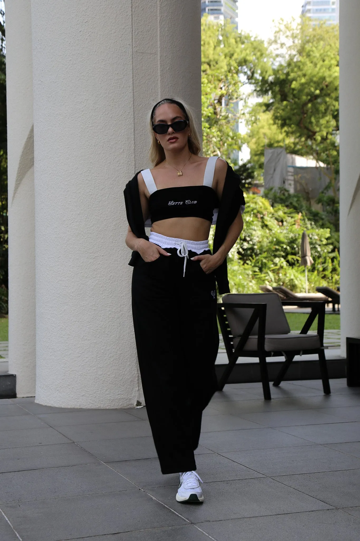 The Hallie Contrast Wide Leg Sweatpant